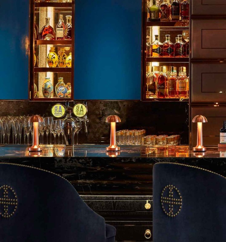 NEOZ Cooee 1c Kabellose Tischlampe