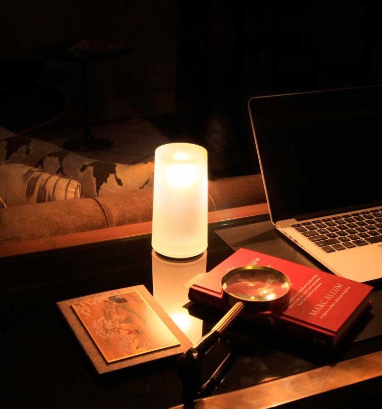 NEOZ Ice Round 85 Kabellose Tischlampe